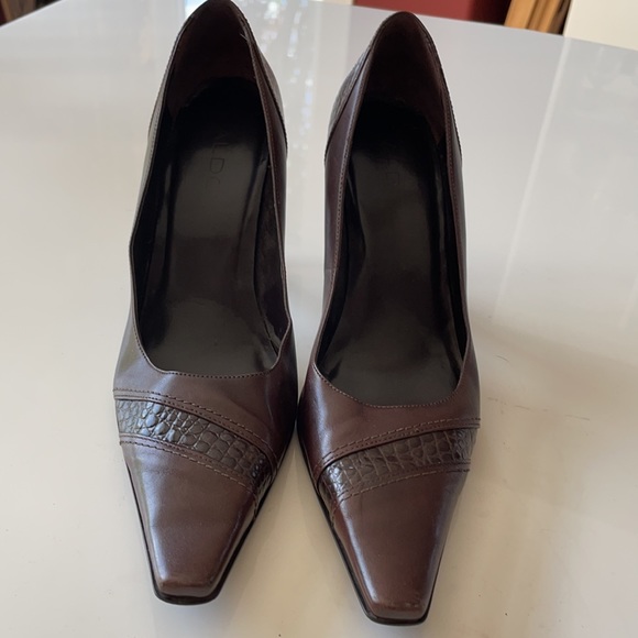 Aldo Size 8 Brown Heel - Picture 2 of 2
